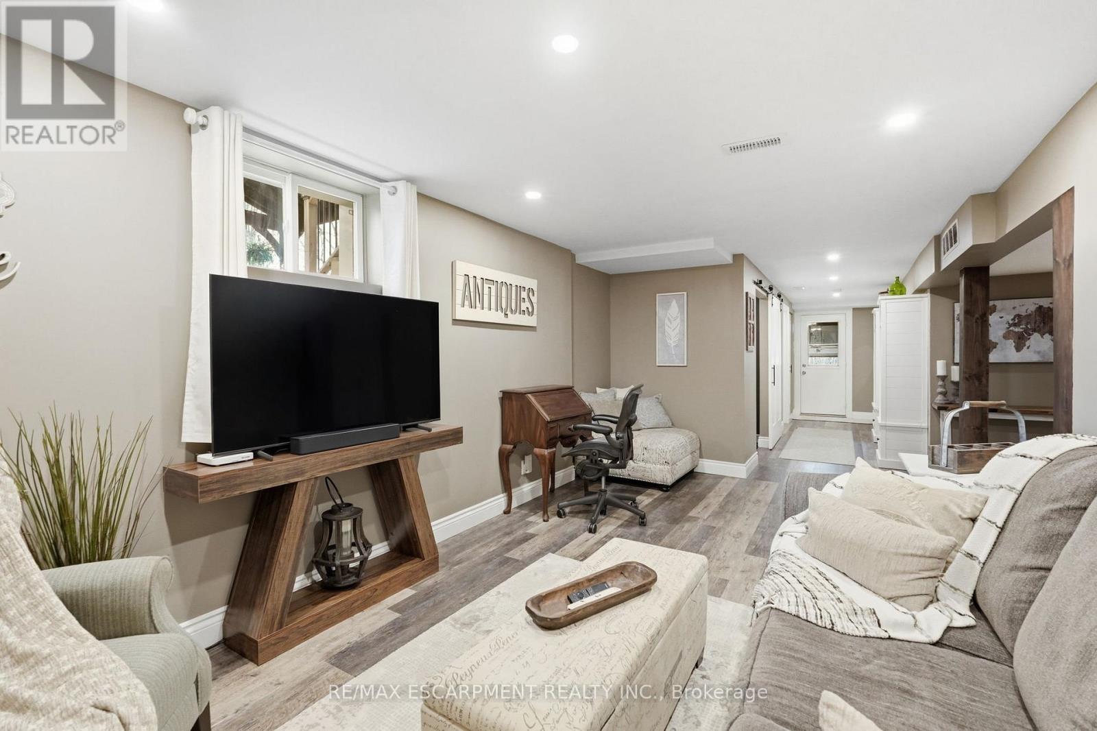 577 Harvest Road, Hamilton, Ontario  L9H 5K8 - Photo 27 - X13113850