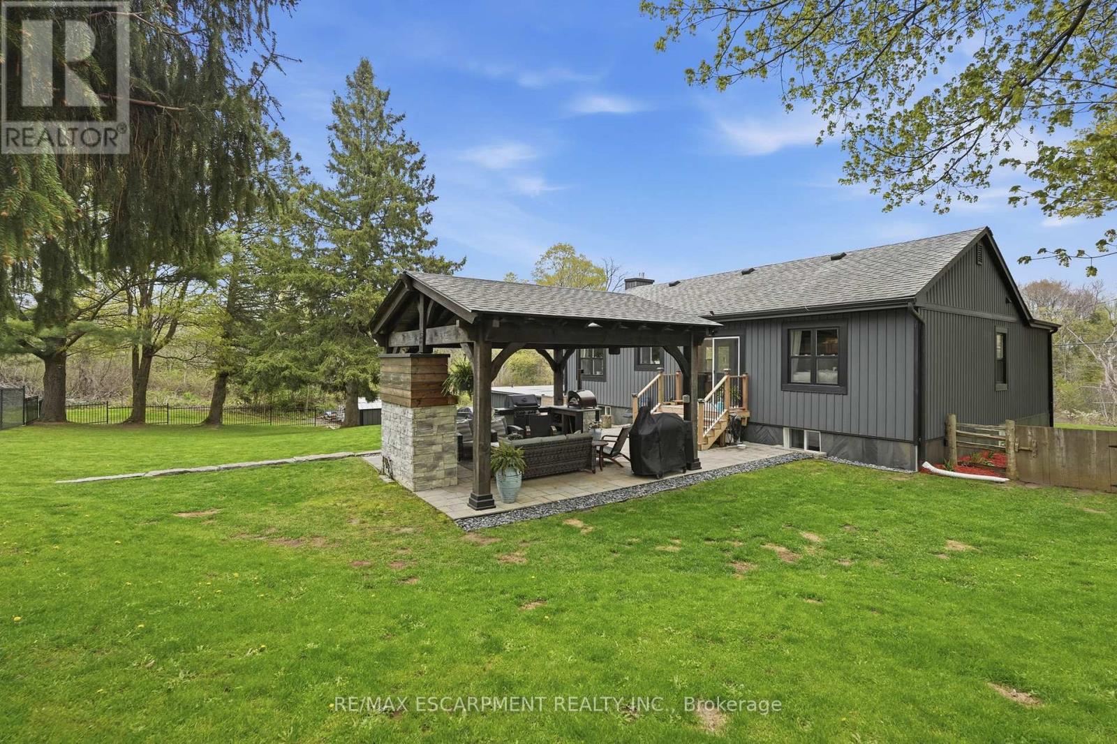 577 Harvest Road, Hamilton, Ontario  L9H 5K8 - Photo 40 - X13113850
