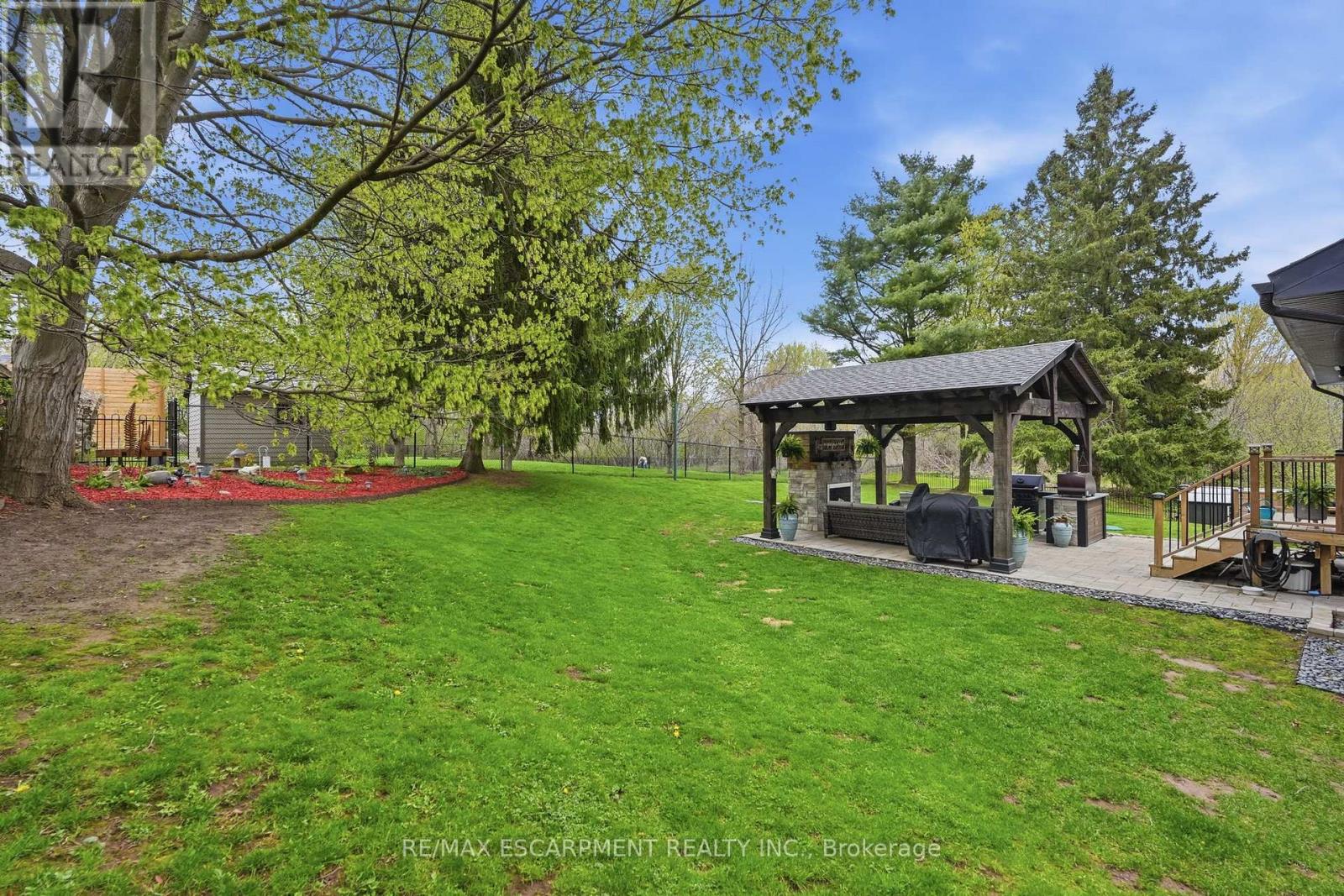 577 Harvest Road, Hamilton, Ontario  L9H 5K8 - Photo 41 - X13113850