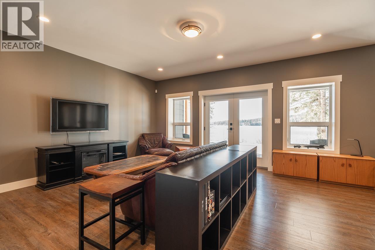 7922 Dean Road, Bridge Lake, British Columbia  V0K 1X2 - Photo 25 - R3122351
