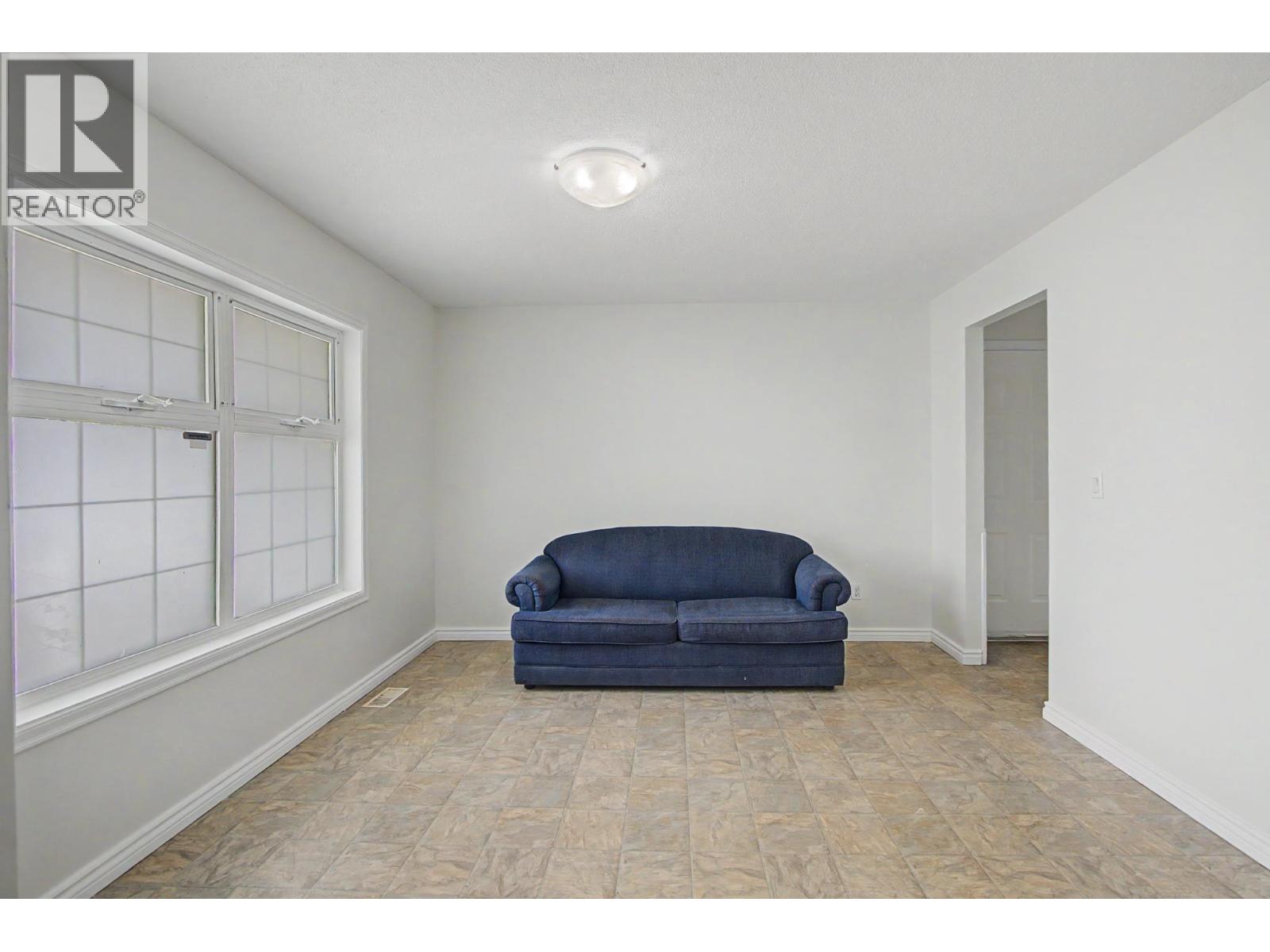 5958 Kovachich Drive, Prince George, British Columbia  V2N 6S9 - Photo 12 - R3122205