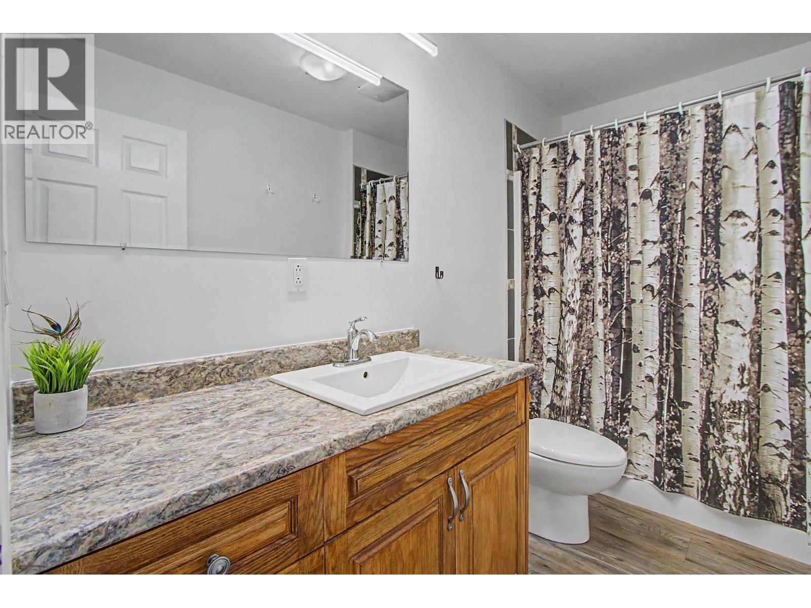 5958 Kovachich Drive, Prince George, British Columbia  V2N 6S9 - Photo 29 - R3122205