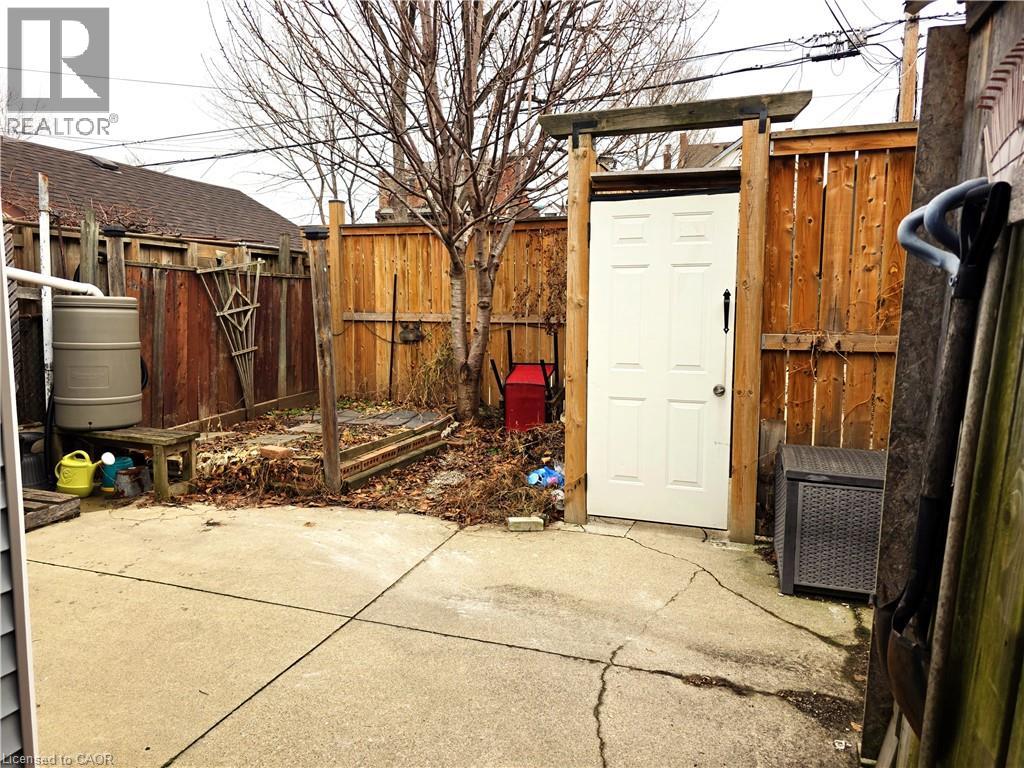 220 Emerald Street N, Hamilton, Ontario  L8L 5K8 - Photo 25 - 40798621