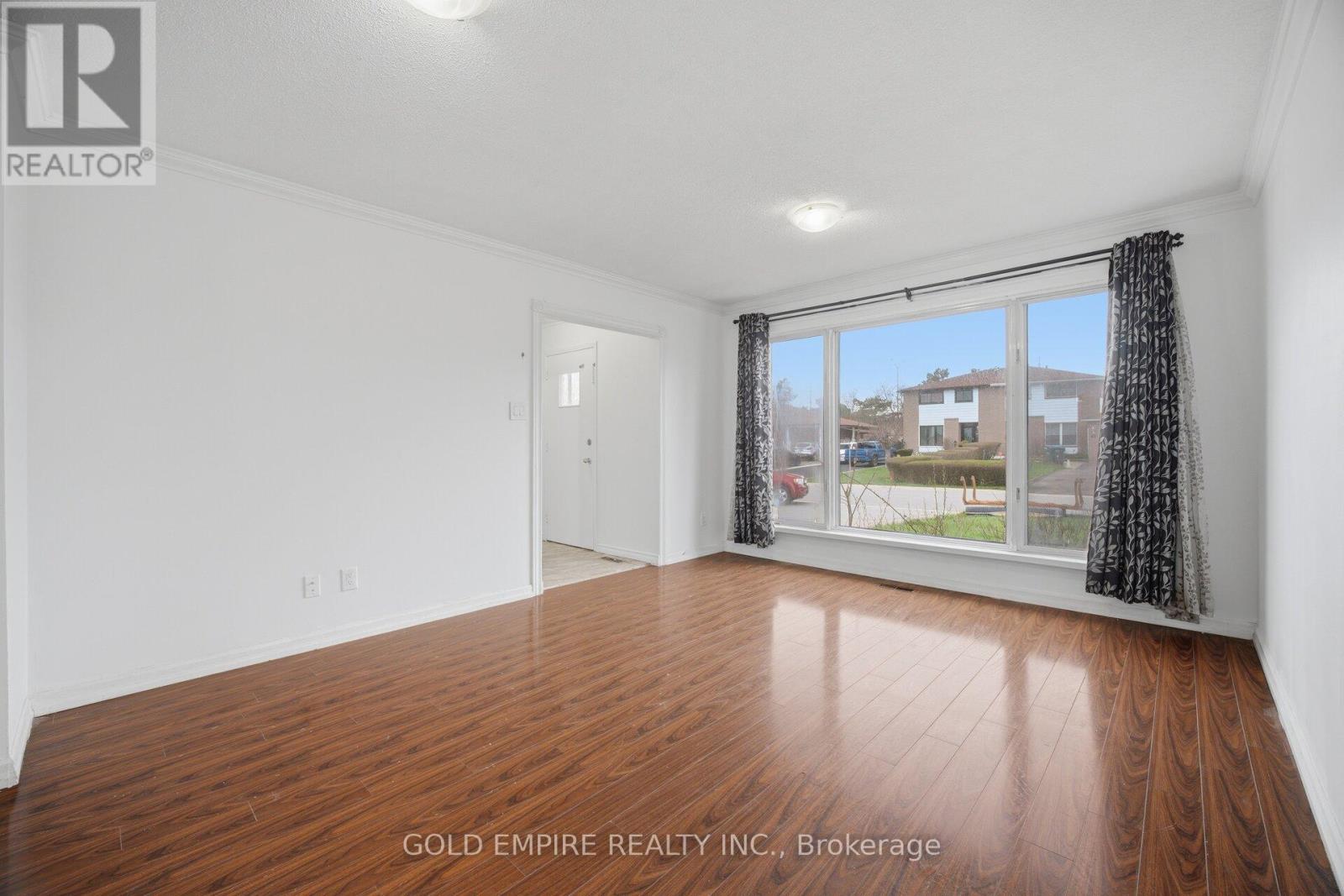 42 Flamingo Crescent, Brampton, Ontario  L6T 2G5 - Photo 13 - W13113928