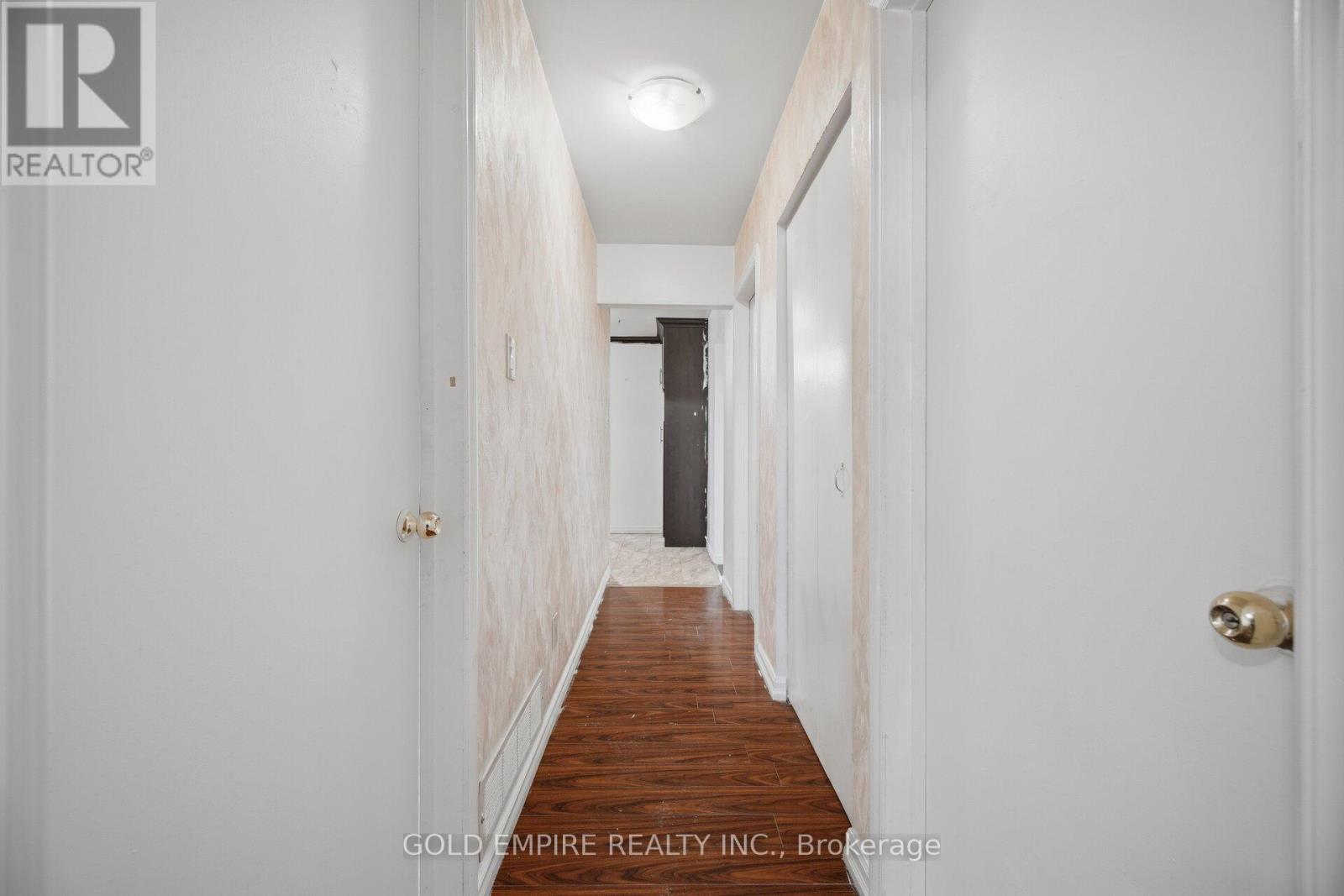 42 Flamingo Crescent, Brampton, Ontario  L6T 2G5 - Photo 18 - W13113928