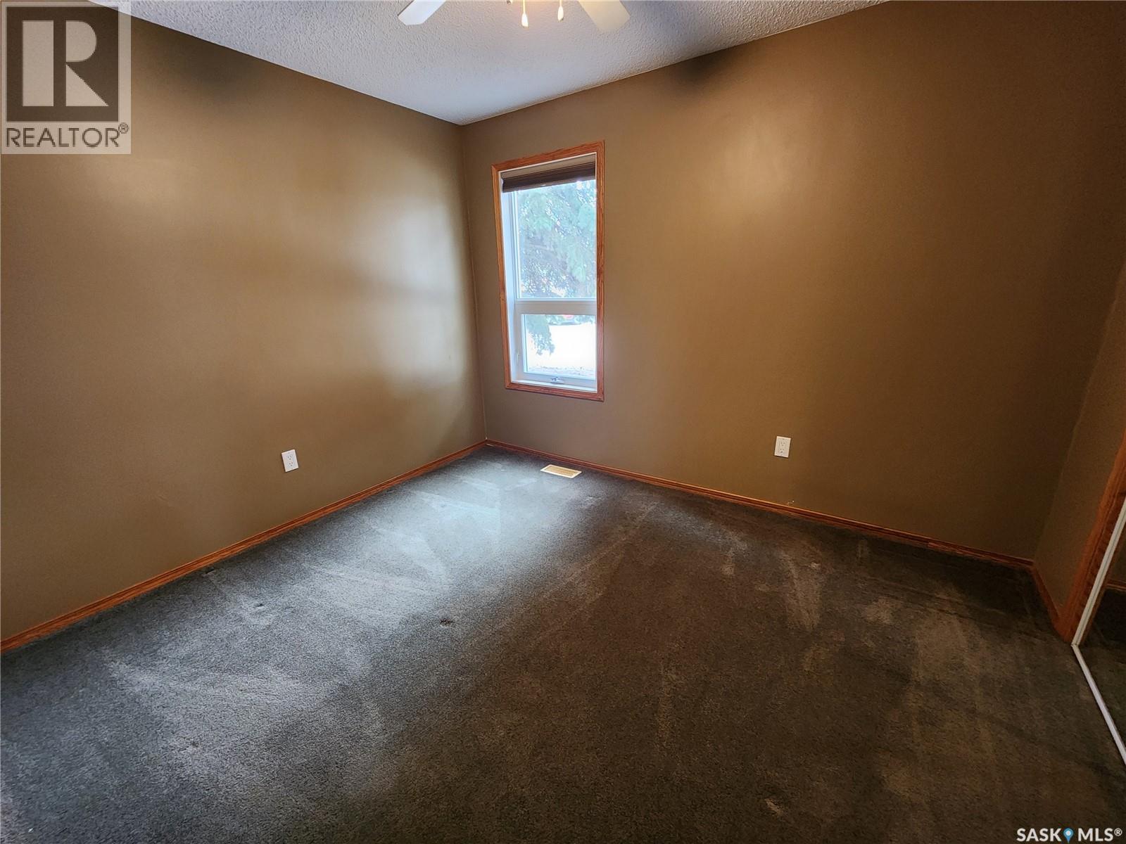101 12 Cundall Drive, Estevan, Saskatchewan  S4A 1T1 - Photo 16 - SK035654
