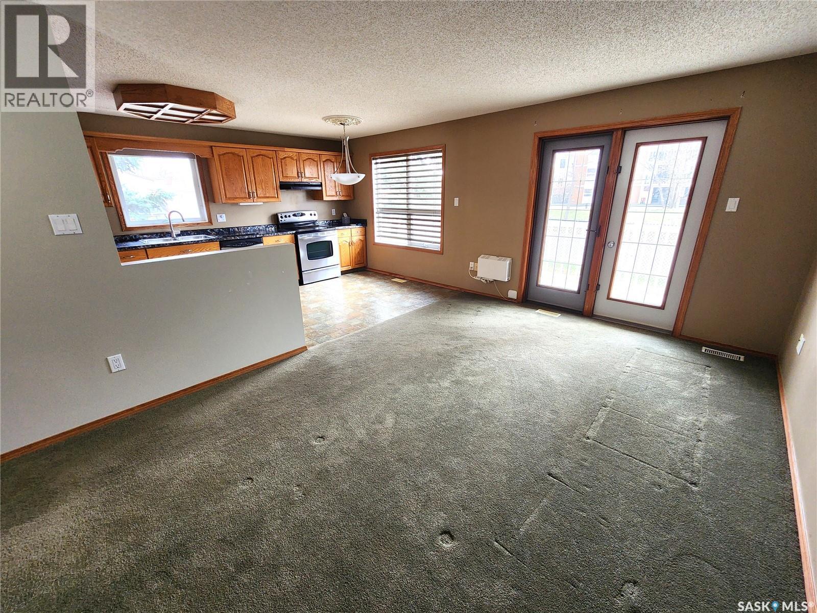 101 12 Cundall Drive, Estevan, Saskatchewan  S4A 1T1 - Photo 31 - SK035654