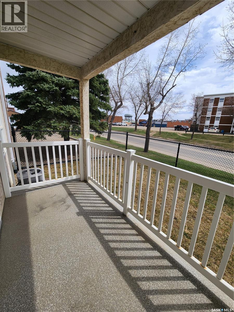 101 12 Cundall Drive, Estevan, Saskatchewan  S4A 1T1 - Photo 33 - SK035654