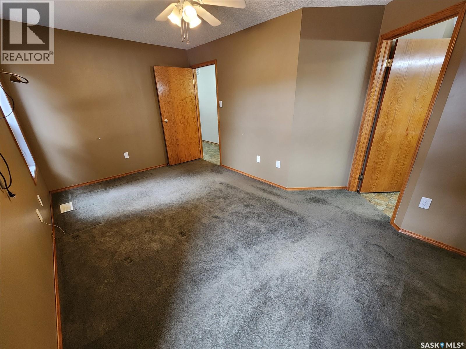 101 12 Cundall Drive, Estevan, Saskatchewan  S4A 1T1 - Photo 7 - SK035654