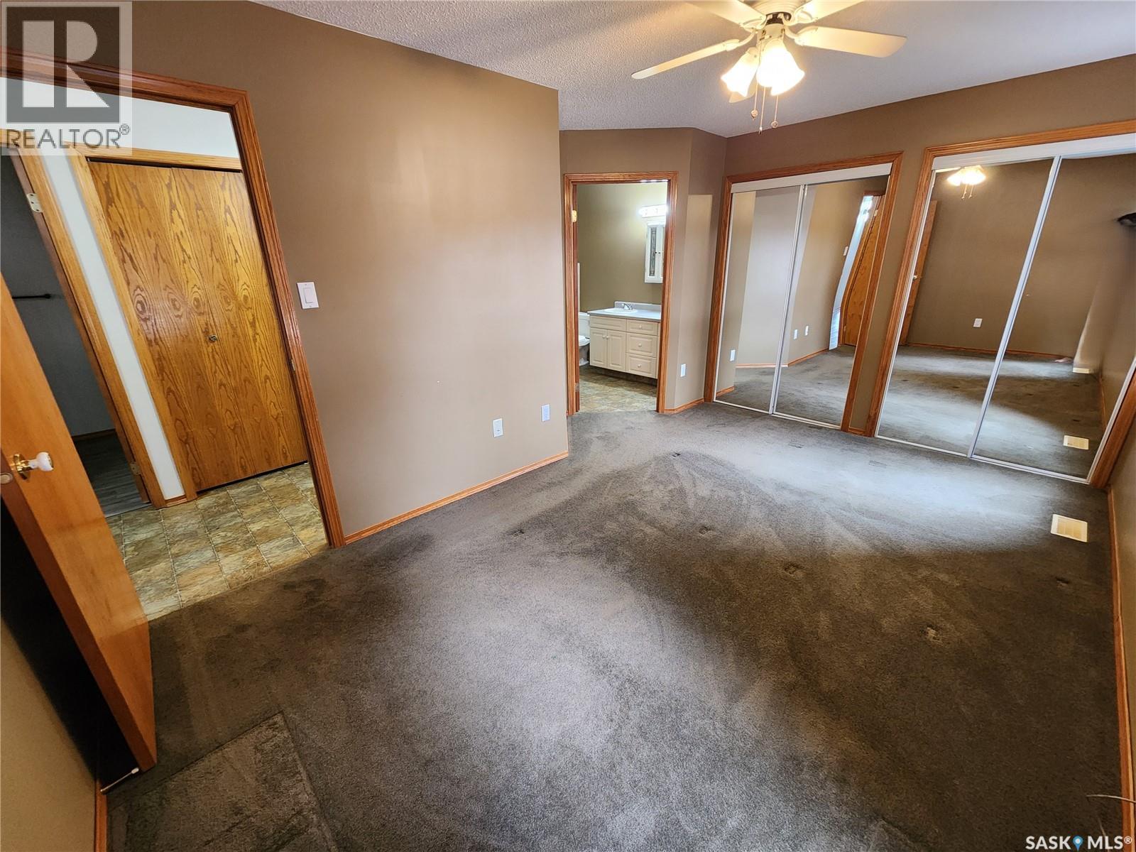 101 12 Cundall Drive, Estevan, Saskatchewan  S4A 1T1 - Photo 8 - SK035654