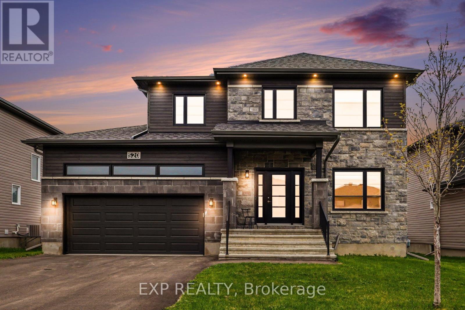 520 LUCENT STREET, Russell, Ontario