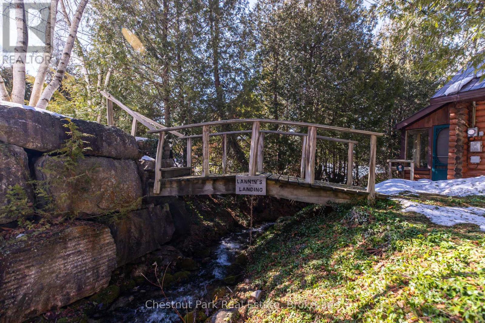 36 William Street, Northern Bruce Peninsula, Ontario  N0H 1W0 - Photo 11 - X12879440
