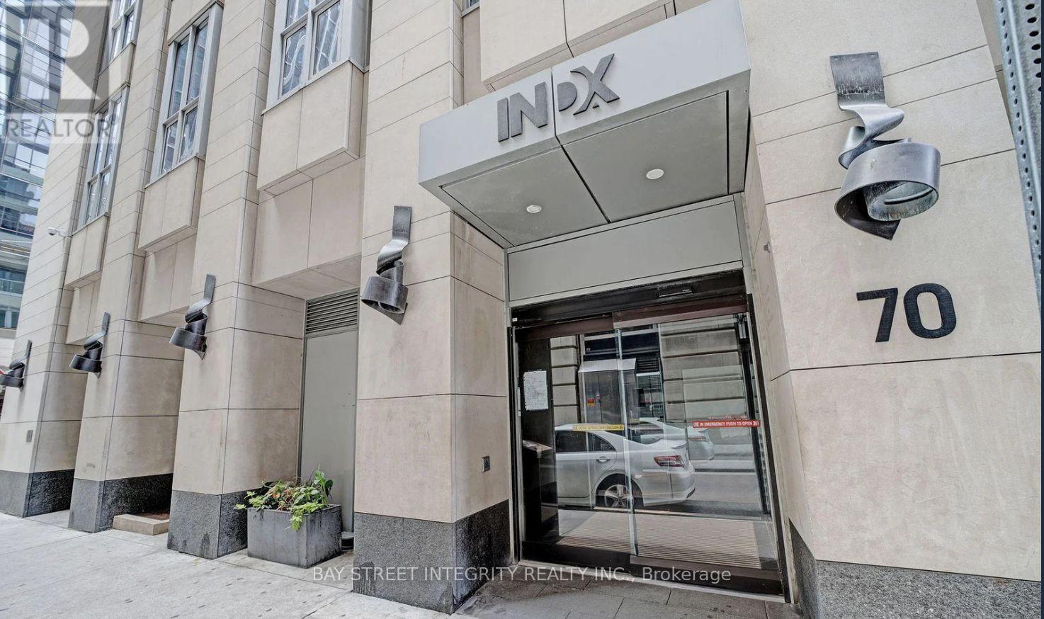 1909 - 70 Temperance Street, Toronto, Ontario  M5H 4E8 - Photo 2 - C13113932