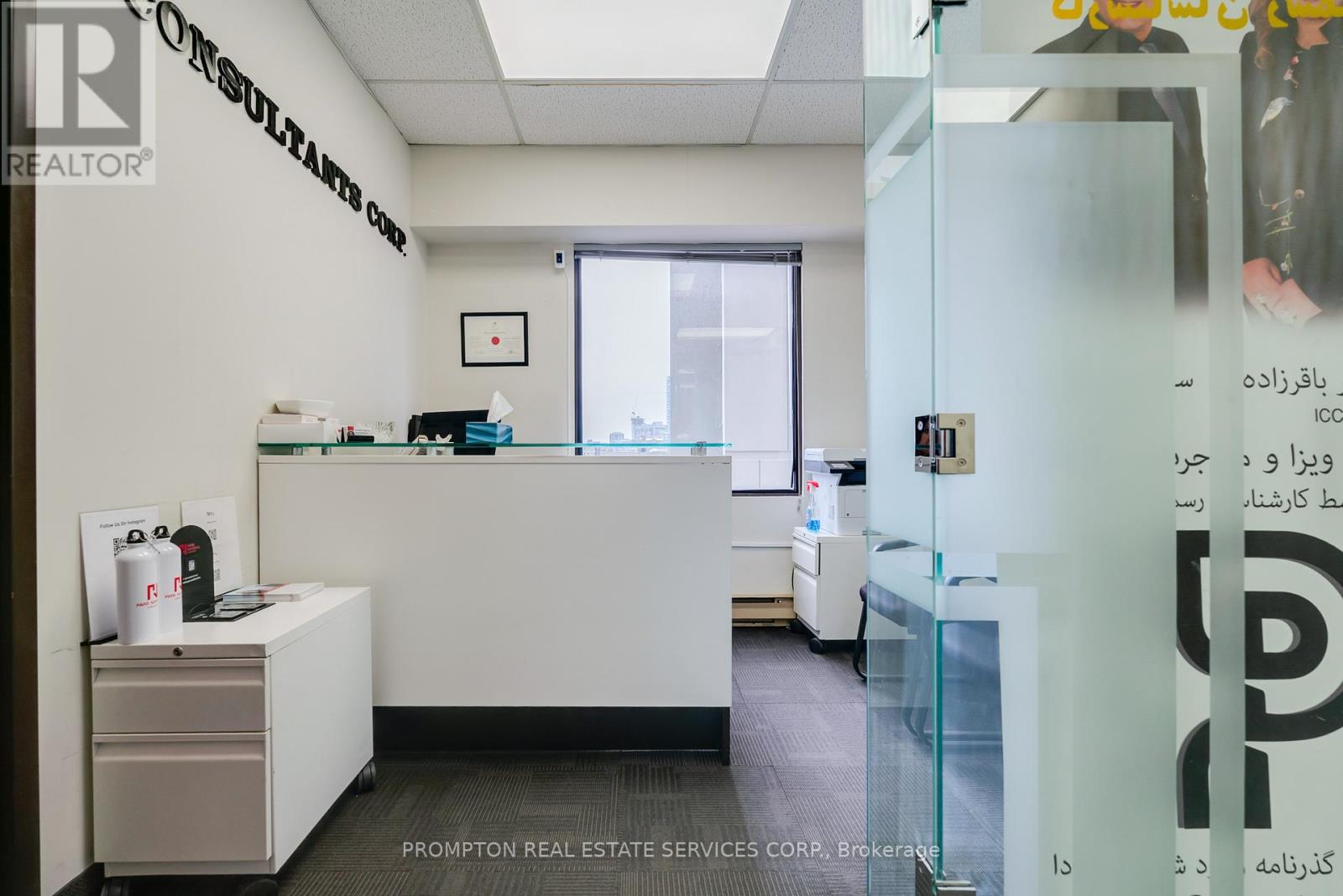 3rd Floor - 6075 Yonge Street, Toronto, Ontario  M2M 3W2 - Photo 3 - C13113936