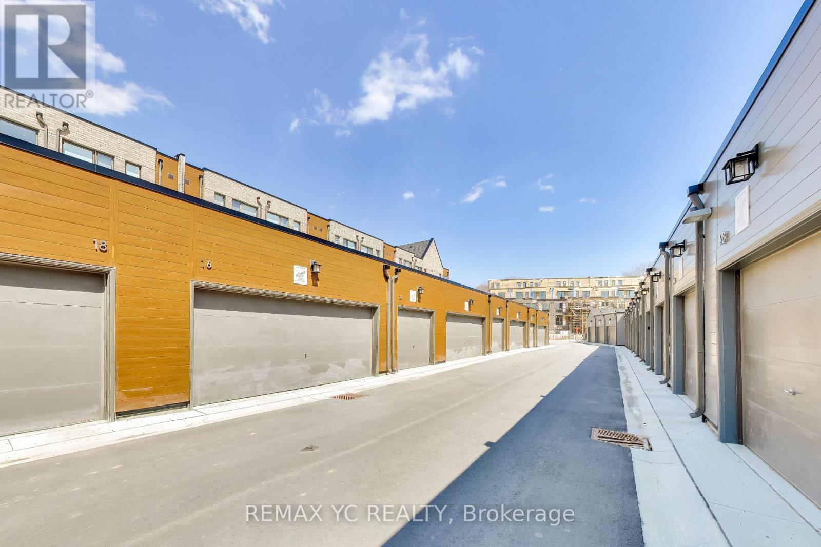 18 Deep Roots Terrace, Toronto, Ontario  M6A 0G1 - Photo 44 - C13113942