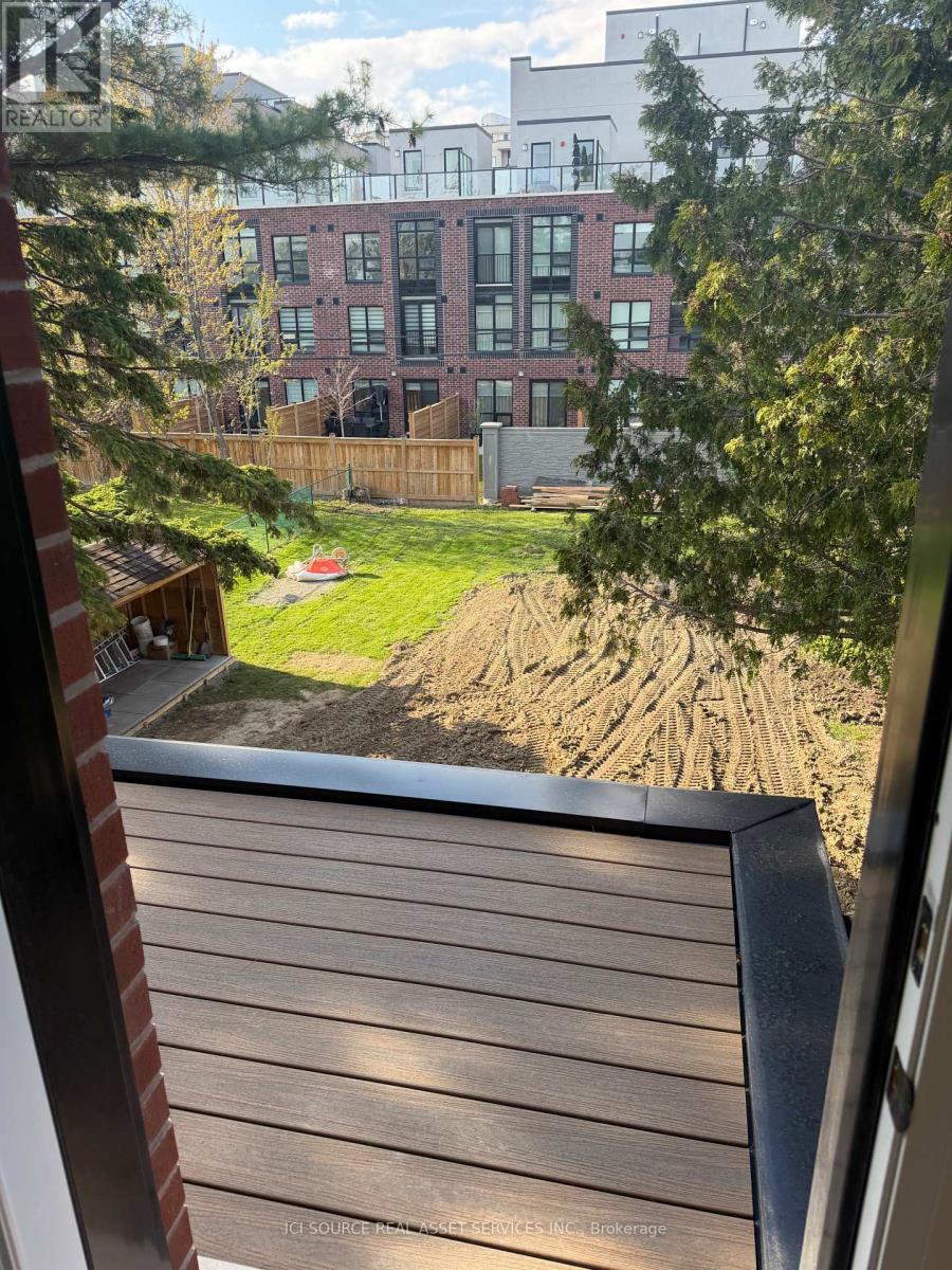 Unit 1 - 28 Norcross Road, Toronto, Ontario  M3H 2R4 - Photo 5 - C13113964