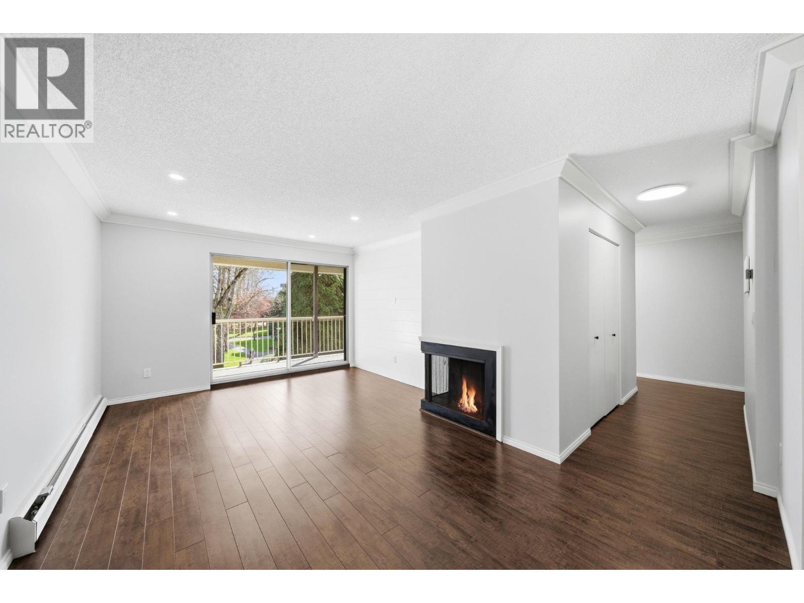 208 10631 No. 3 Road, Richmond, British Columbia  V7A 4L8 - Photo 2 - R3122265