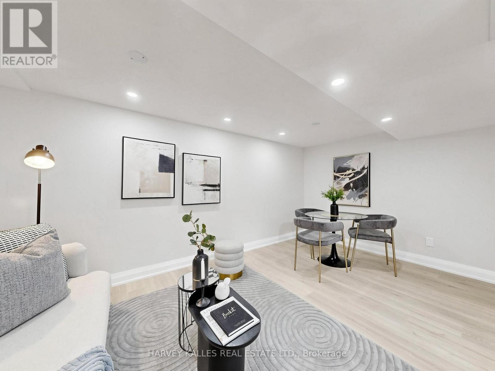 982 Cosburn Avenue, Toronto, Ontario  M4C 2X1 - Photo 42 - E13113962