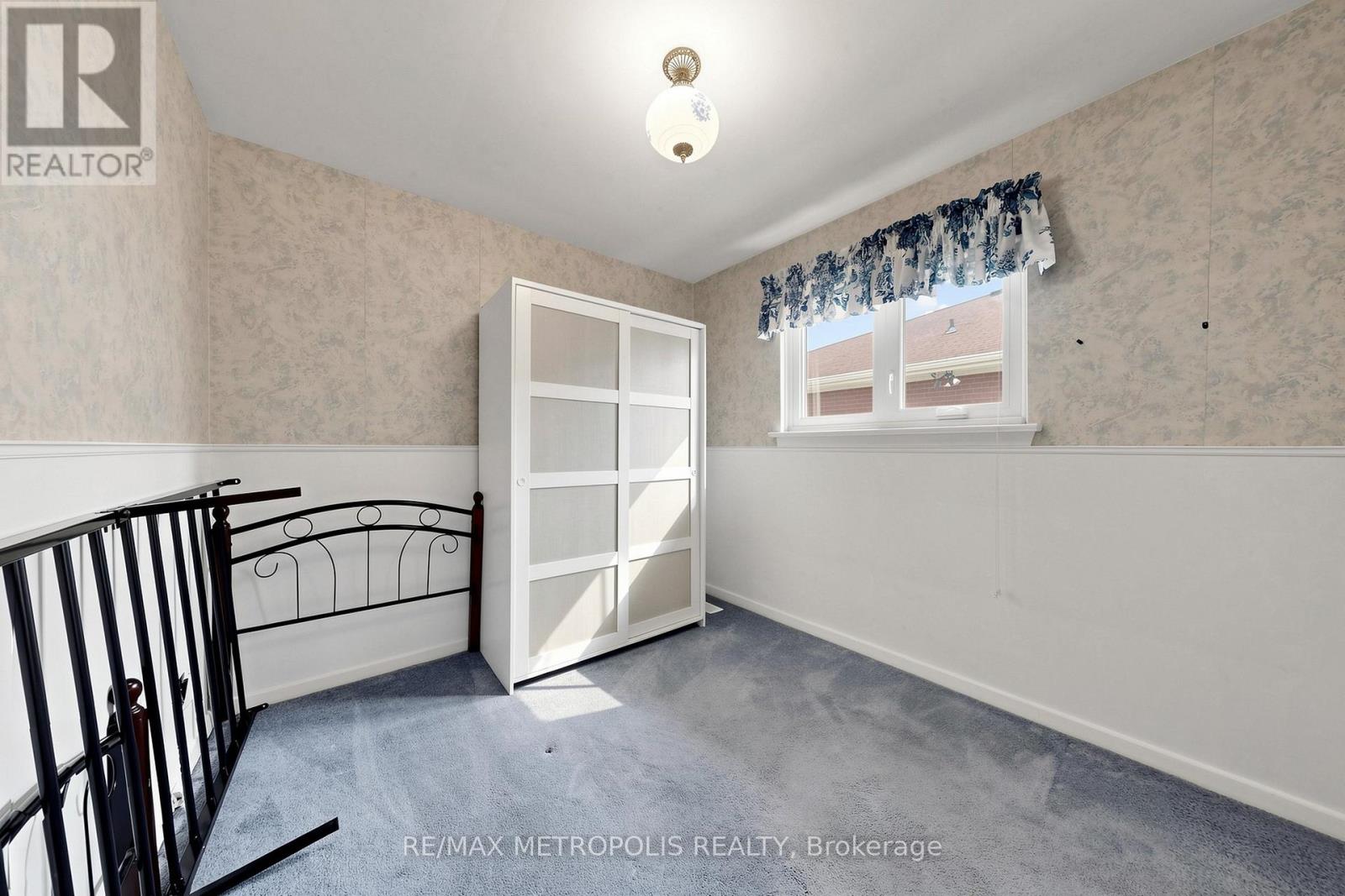 51 Greyabbey Trail, Toronto, Ontario  M1E 1V8 - Photo 21 - E13113966