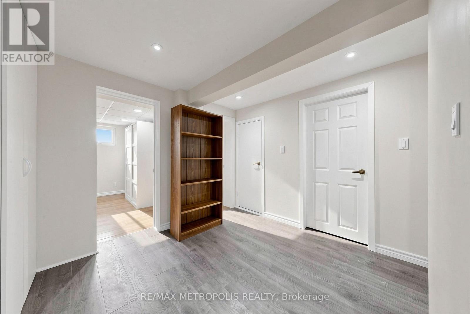 51 Greyabbey Trail, Toronto, Ontario  M1E 1V8 - Photo 33 - E13113966
