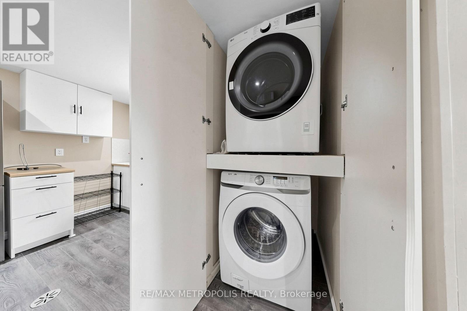 51 Greyabbey Trail, Toronto, Ontario  M1E 1V8 - Photo 45 - E13113966