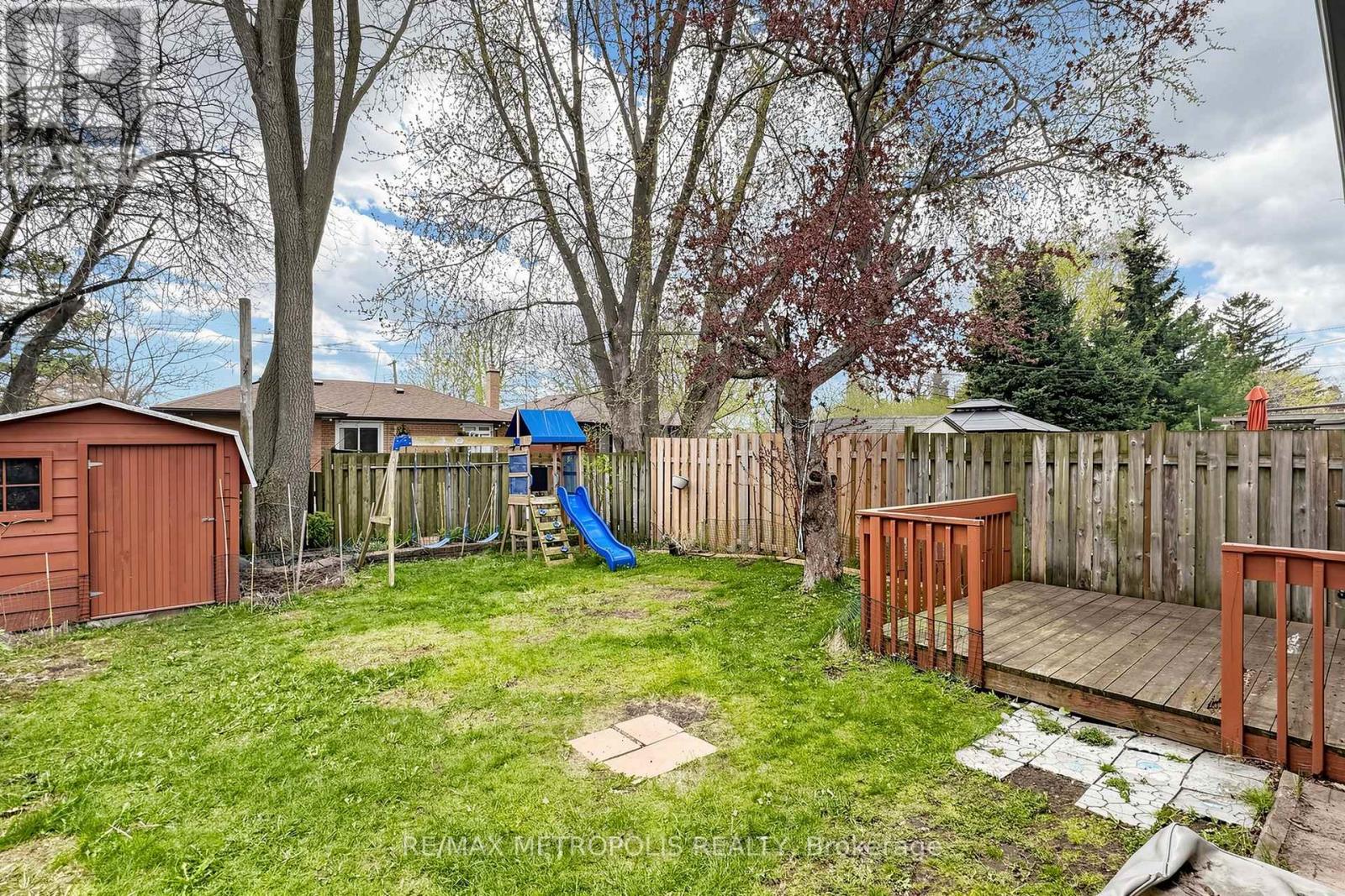 51 Greyabbey Trail, Toronto, Ontario  M1E 1V8 - Photo 47 - E13113966