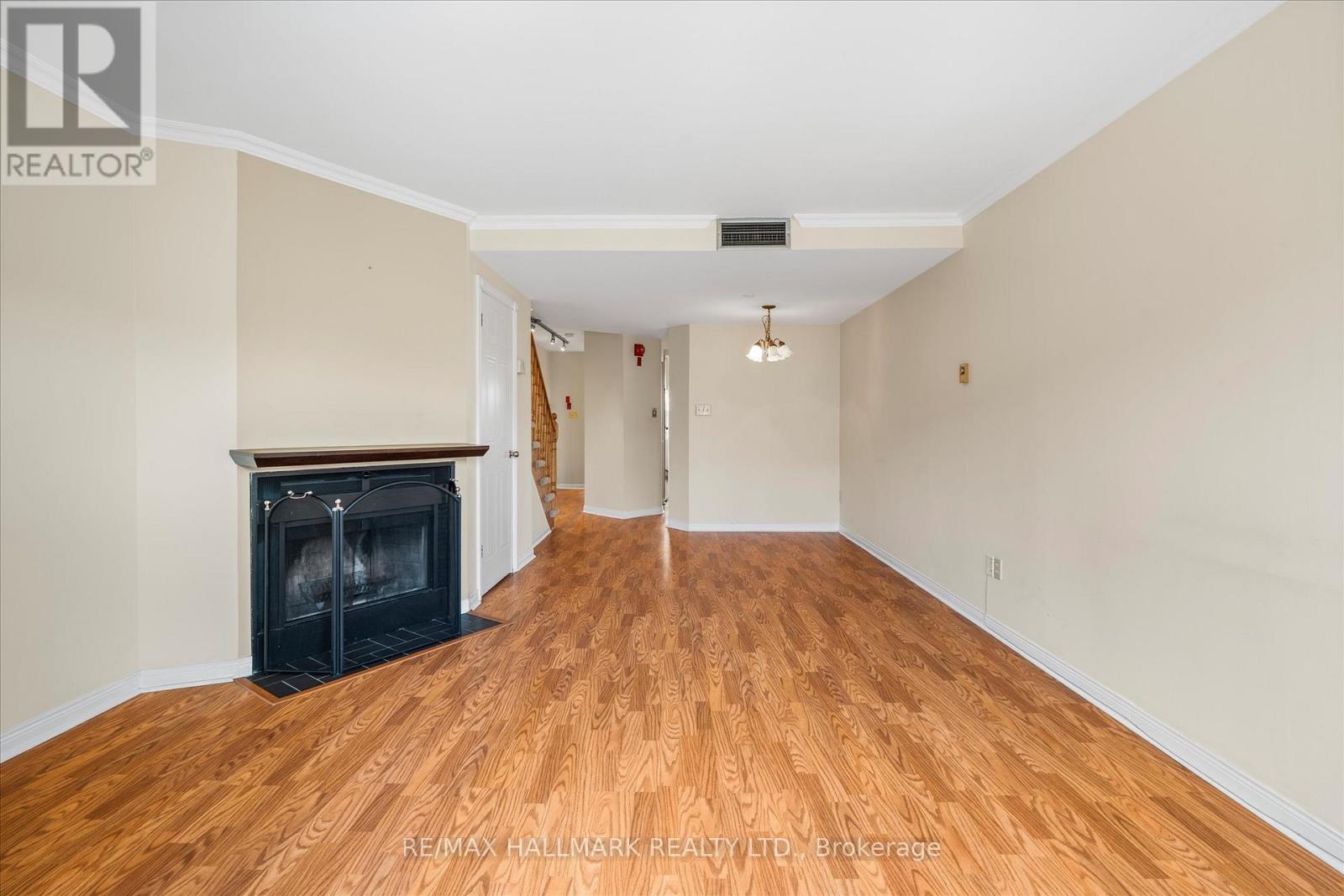 1 - 122 Glen Manor Drive, Toronto, Ontario  M4E 2X6 - Photo 17 - E13113972