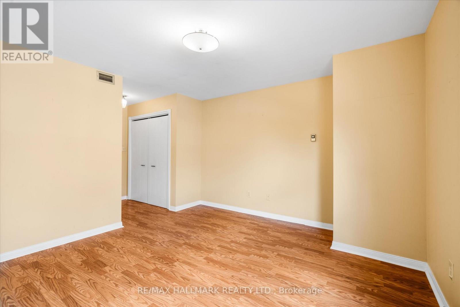 1 - 122 Glen Manor Drive, Toronto, Ontario  M4E 2X6 - Photo 22 - E13113972