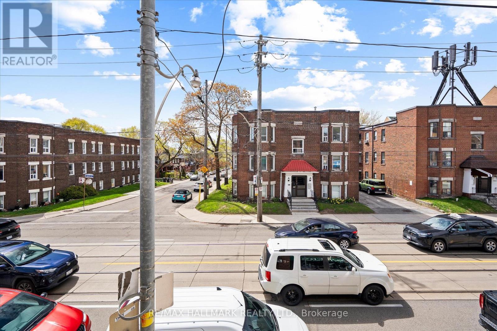 1 - 122 Glen Manor Drive, Toronto, Ontario  M4E 2X6 - Photo 33 - E13113972