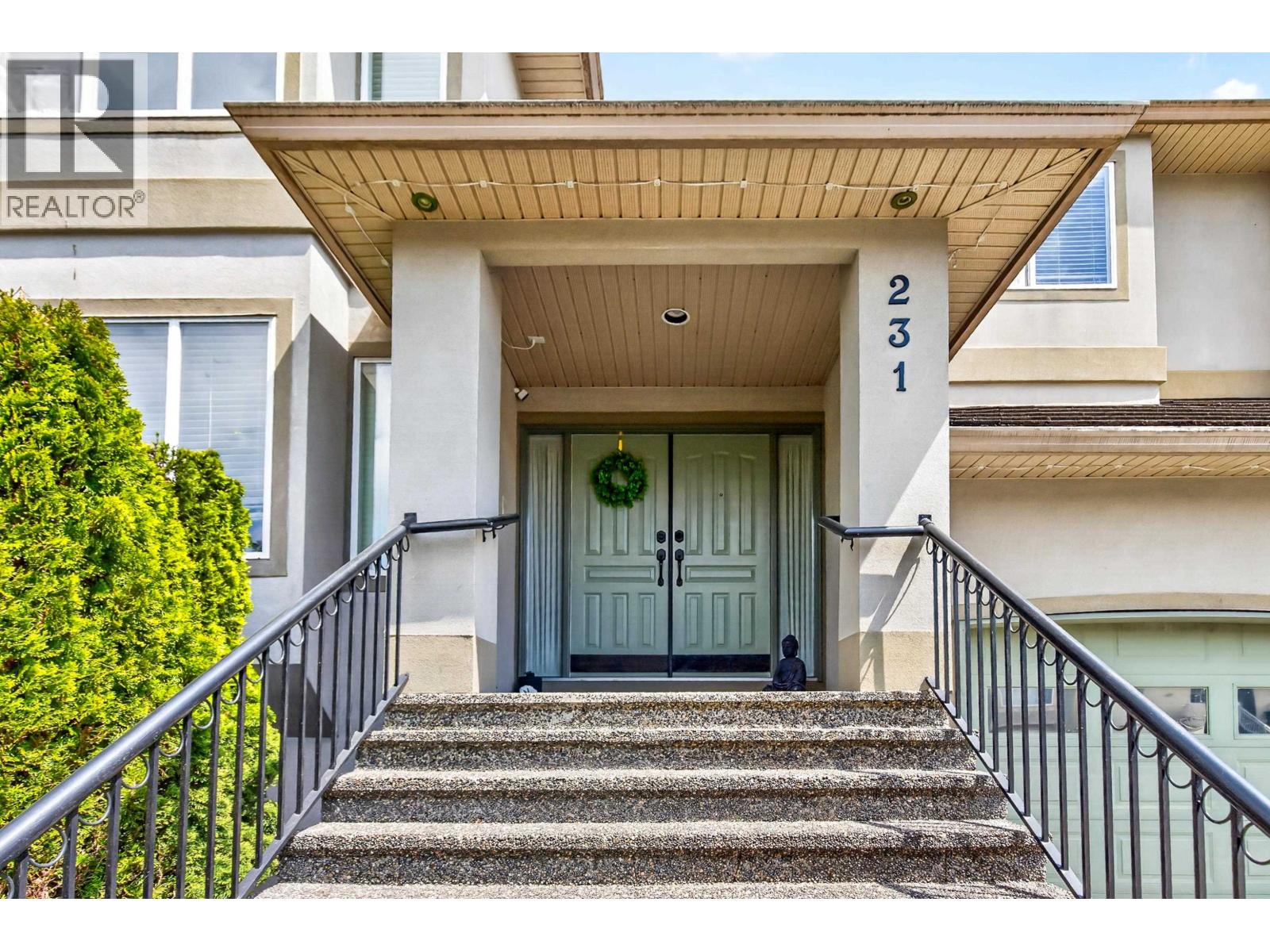 231 Suzuki Street, New Westminster, British Columbia  V3M 6X2 - Photo 2 - R3122270