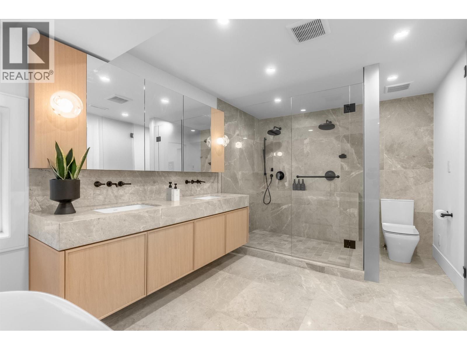 5938 Elm Street, Vancouver, British Columbia  V6N 1A9 - Photo 32 - R3122285