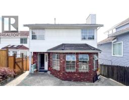 1860 SE MARINE DRIVE, Vancouver, British Columbia