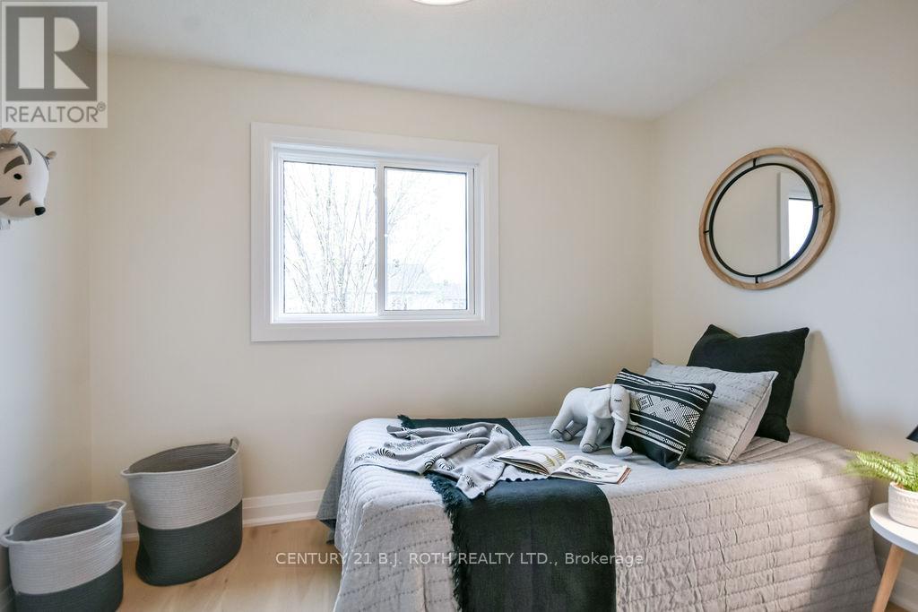 20 Hadden Crescent, Barrie, Ontario  L4M 6G6 - Photo 26 - S13093686