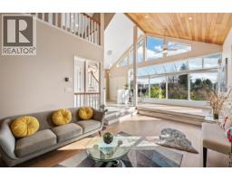 389 METTA STREET, Port Moody, British Columbia