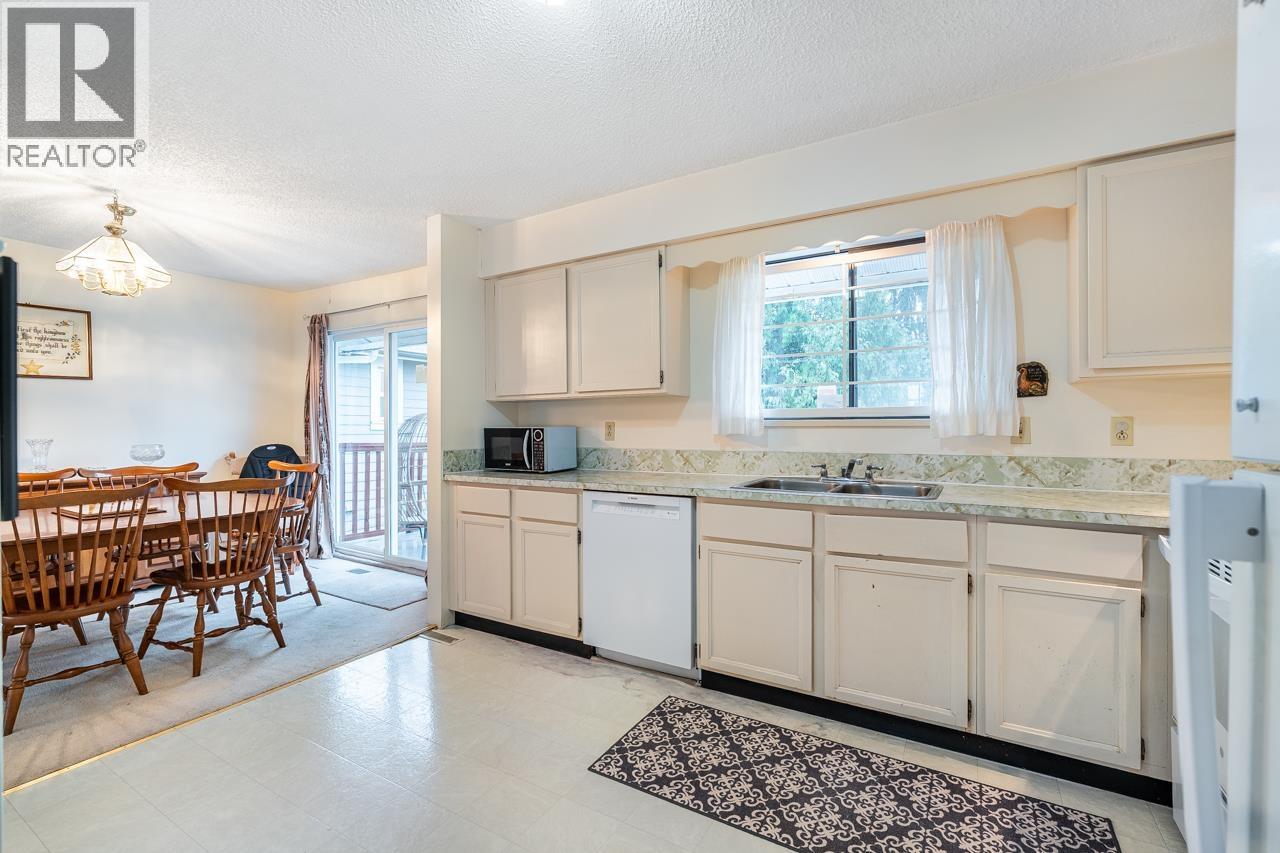 1632 Como Lake Avenue, Coquitlam, British Columbia  V3J 3P6 - Photo 11 - R3122317
