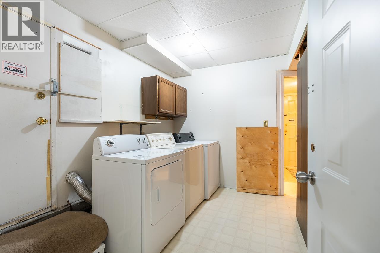 1632 Como Lake Avenue, Coquitlam, British Columbia  V3J 3P6 - Photo 31 - R3122317