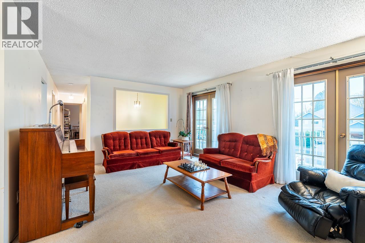 1632 Como Lake Avenue, Coquitlam, British Columbia  V3J 3P6 - Photo 4 - R3122317