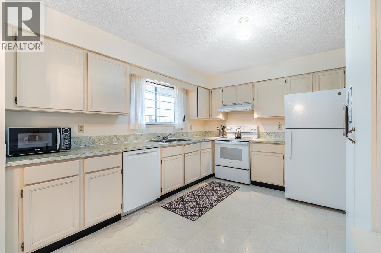 1632 Como Lake Avenue, Coquitlam, British Columbia  V3J 3P6 - Photo 9 - R3122317