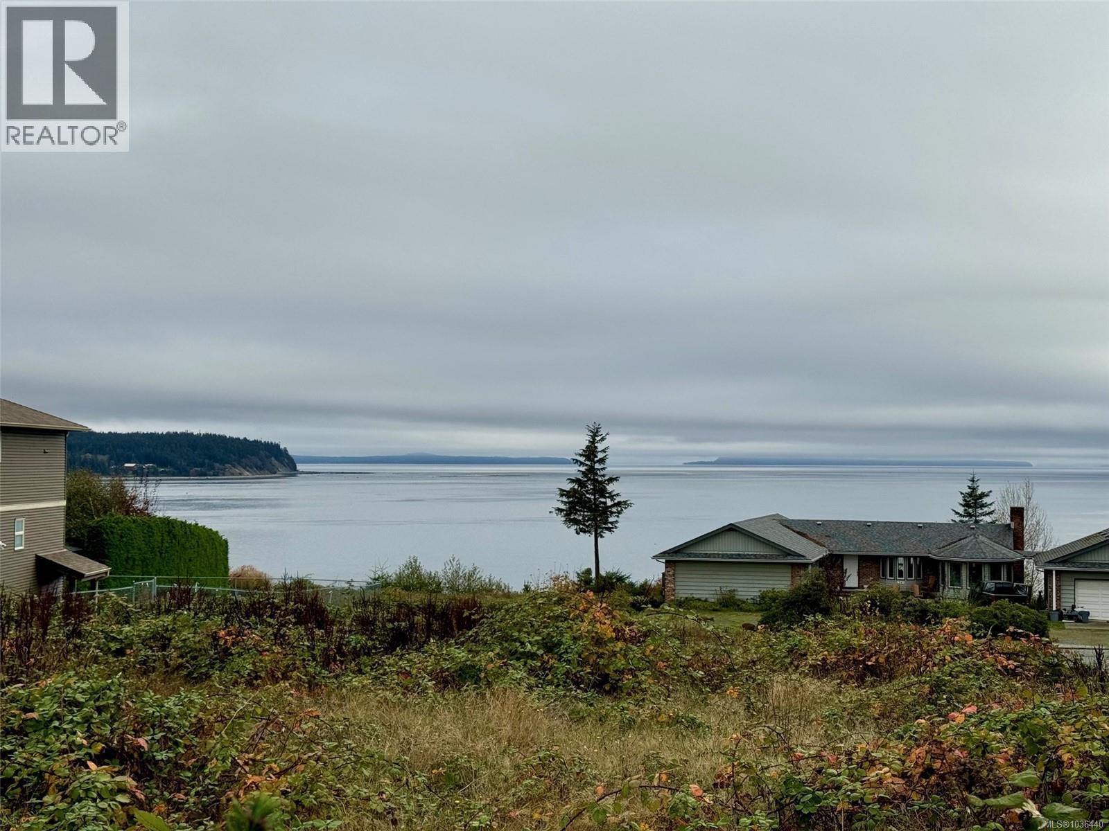 1335 Galerno Rd, Campbell River, British Columbia  V9W 1J8 - Photo 2 - 1036440