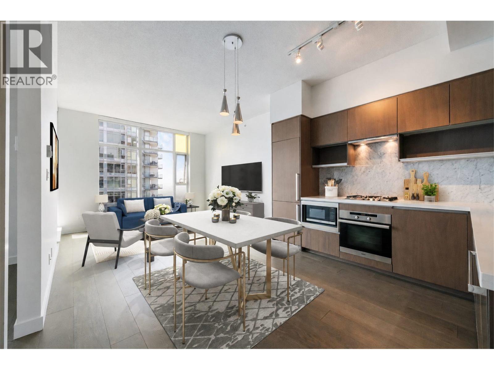 3803 6588 NELSON AVENUE, Burnaby, British Columbia