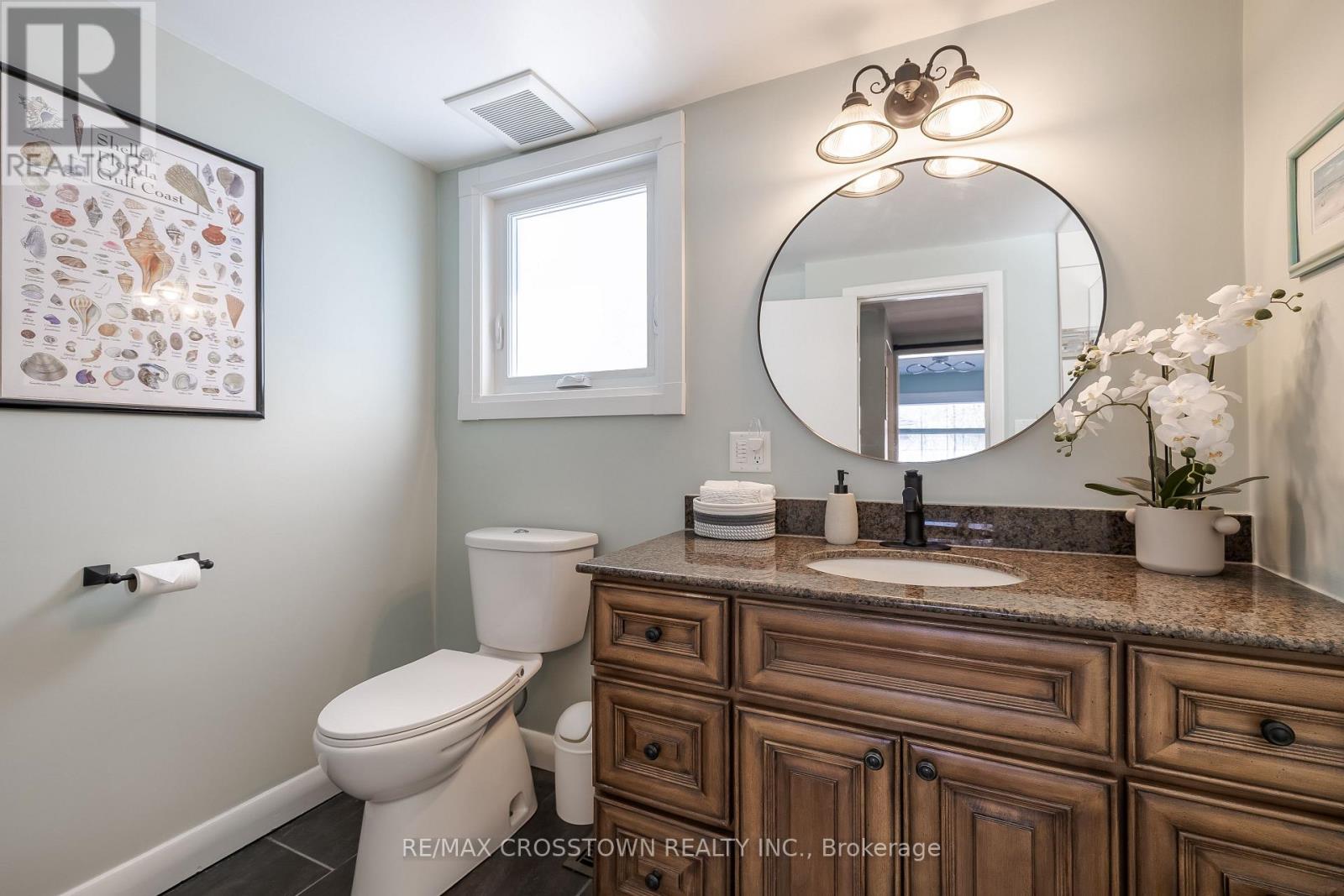 11 Castle Drive, Barrie (Sunnidale), Ontario  L4N 1P7 - Photo 25 - S13113952