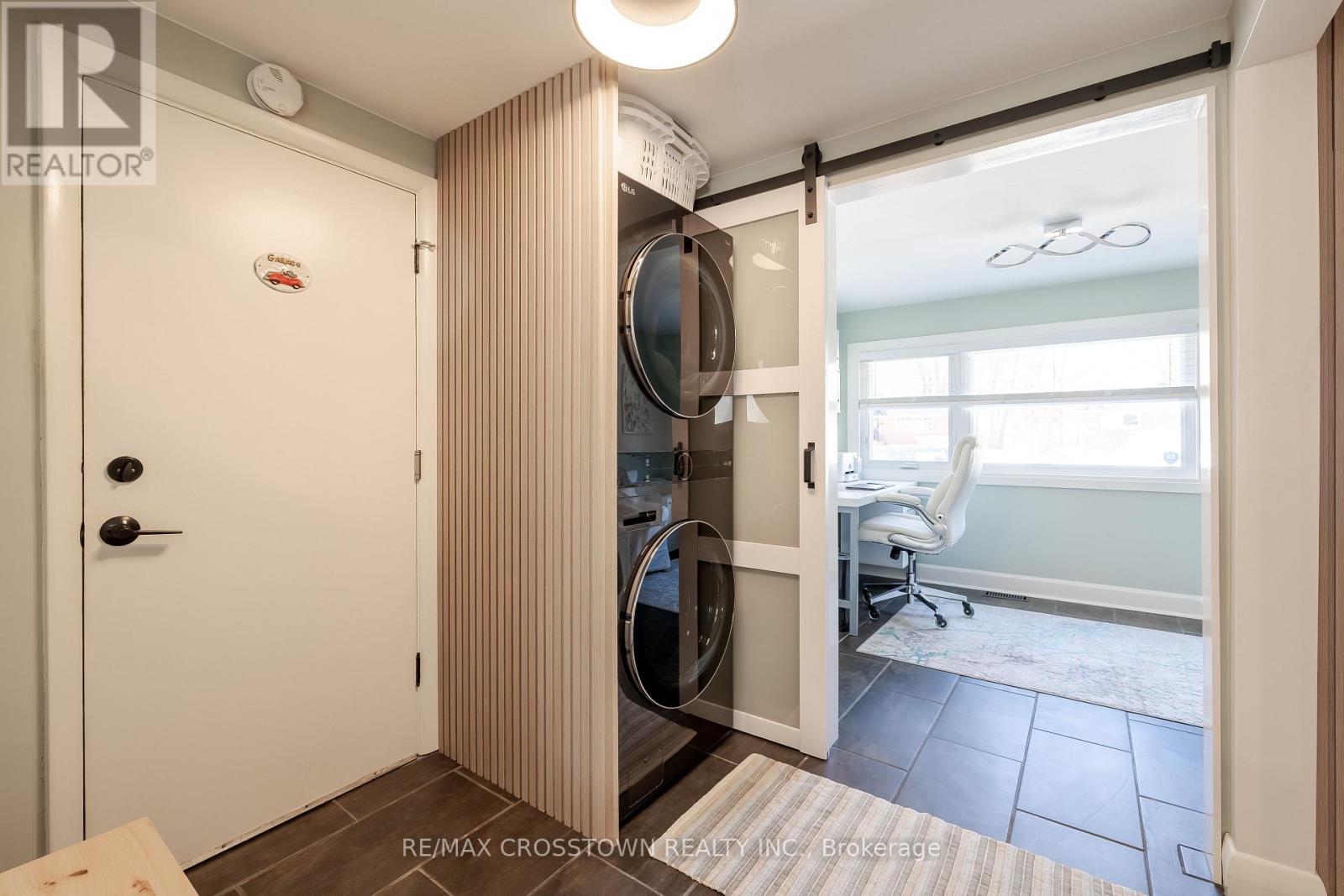 11 Castle Drive, Barrie (Sunnidale), Ontario  L4N 1P7 - Photo 26 - S13113952