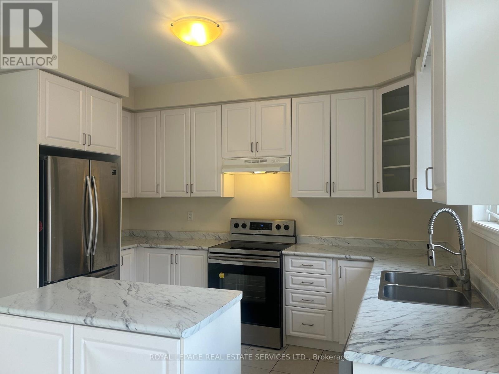3068 Eight Line, Oakville, Ontario  L6H 0S6 - Photo 8 - W13113976