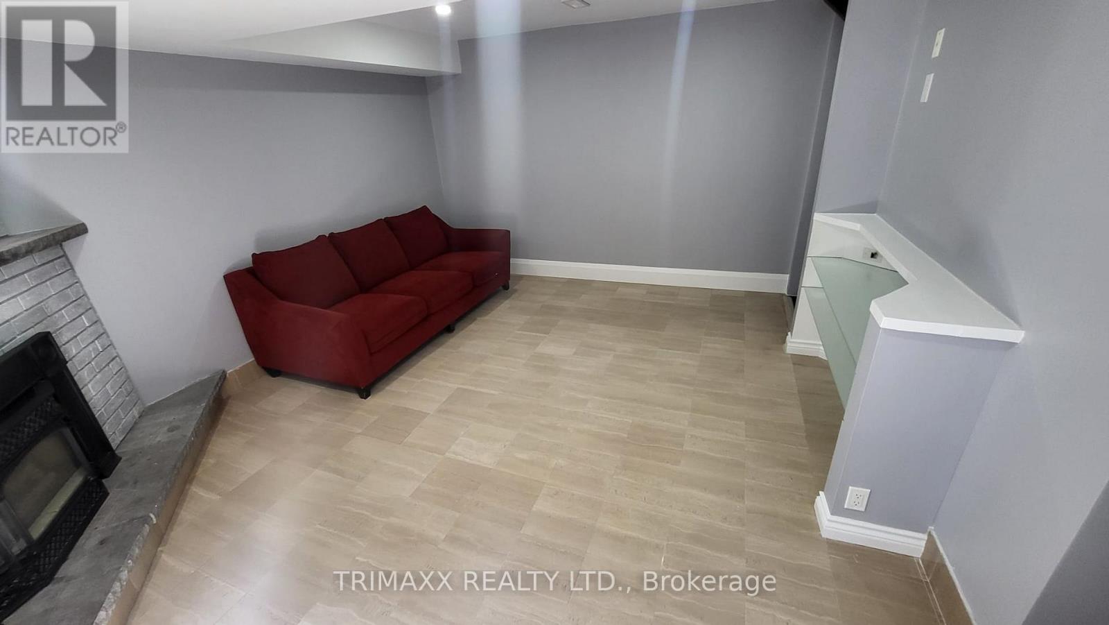 Bsmt - 19 St Andrews Boulevard, Toronto, Ontario  M9R 1V9 - Photo 2 - W13113984