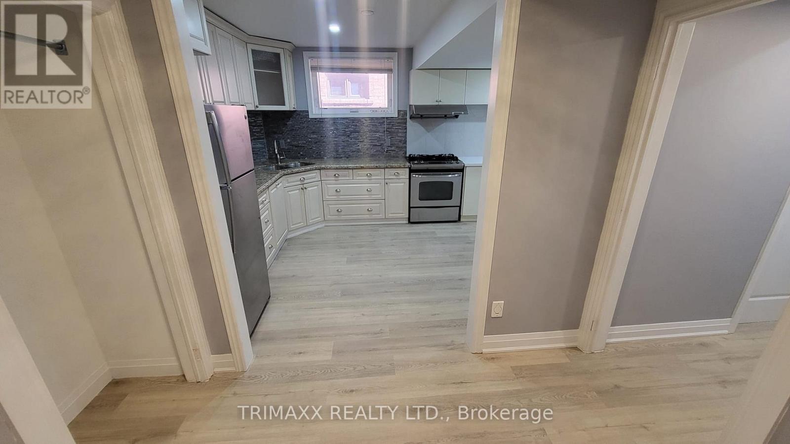 Bsmt - 19 St Andrews Boulevard, Toronto, Ontario  M9R 1V9 - Photo 7 - W13113984