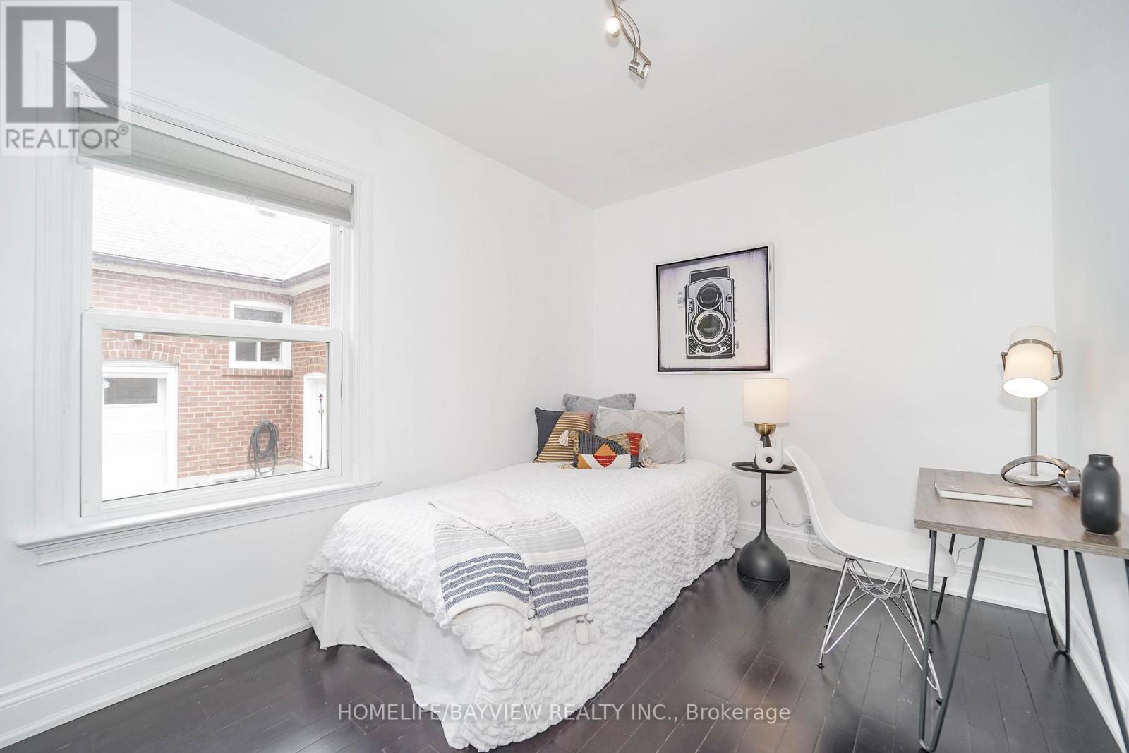 14 Easton Road, Toronto, Ontario  M2N 2L3 - Photo 25 - C13109220