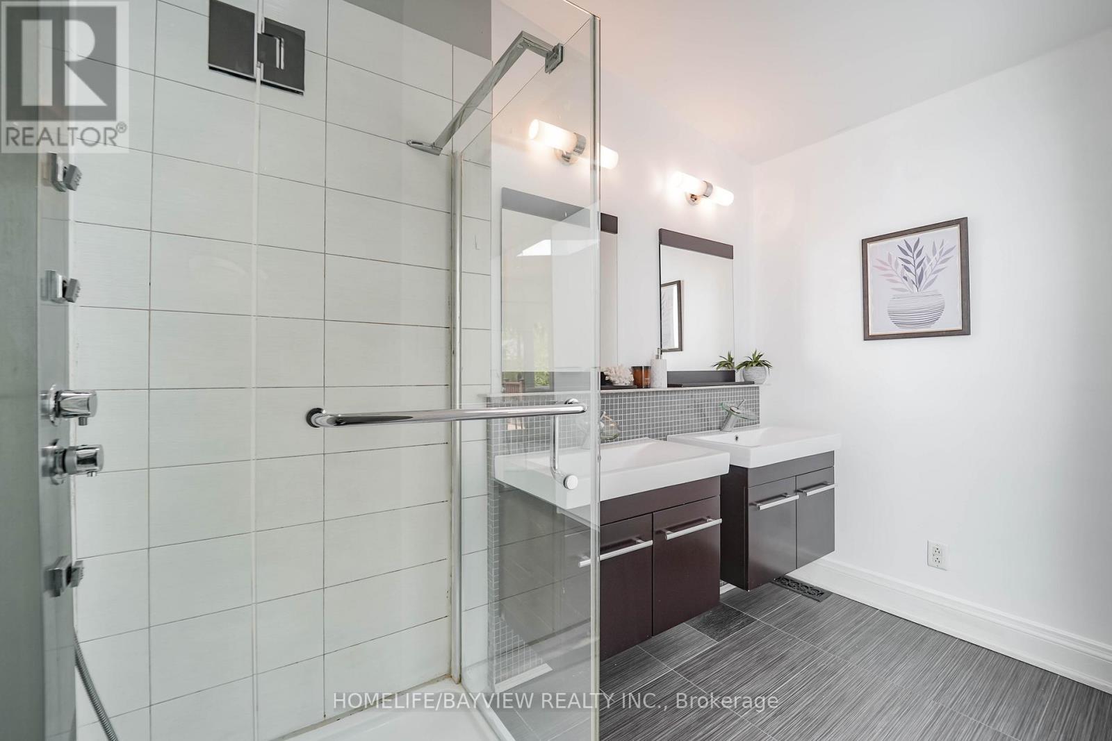 14 Easton Road, Toronto, Ontario  M2N 2L3 - Photo 20 - C13109220