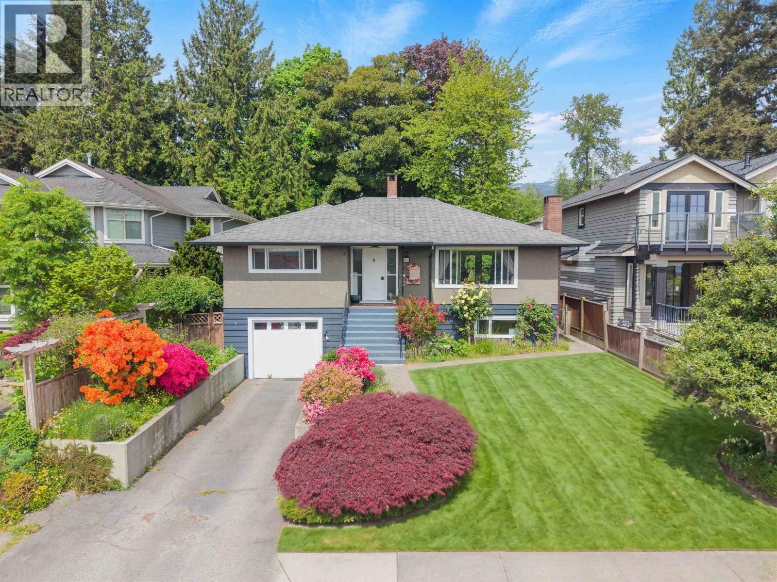962 Whitchurch Street, North Vancouver, British Columbia  V7L 2A6 - Photo 2 - R3122068