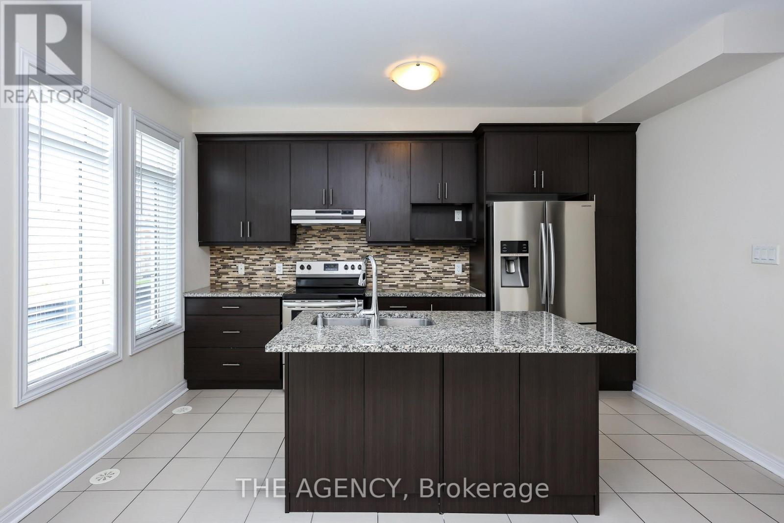 3053 Preserve Drive, Oakville, Ontario  L6M 0W7 - Photo 13 - W13109980