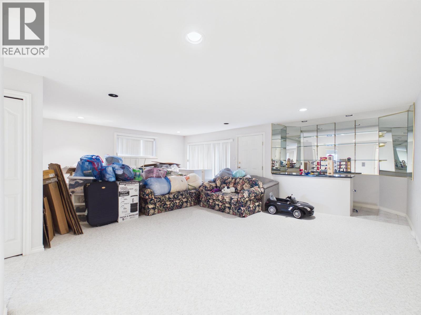 7969 Macpherson Avenue, Burnaby, British Columbia  V5J 4P4 - Photo 32 - R3121189